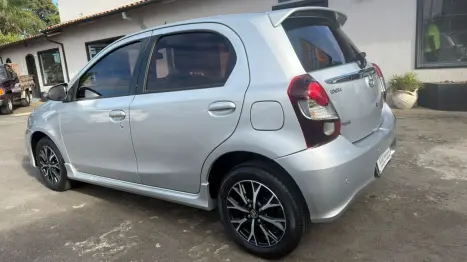 TOYOTA Etios Hatch 1.5 16V 4P FLEX PLATINUM AUTOM�TICO, Foto 6