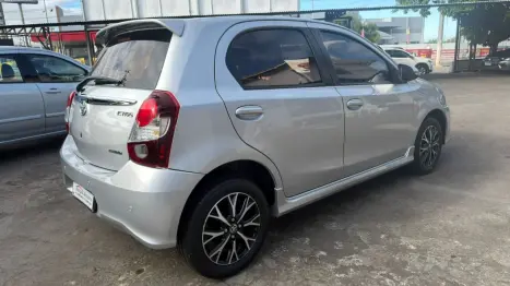 TOYOTA Etios Hatch 1.5 16V 4P FLEX PLATINUM AUTOM�TICO, Foto 8