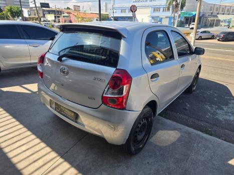 TOYOTA Etios Hatch 1.3 16V 4P FLEX X, Foto 7