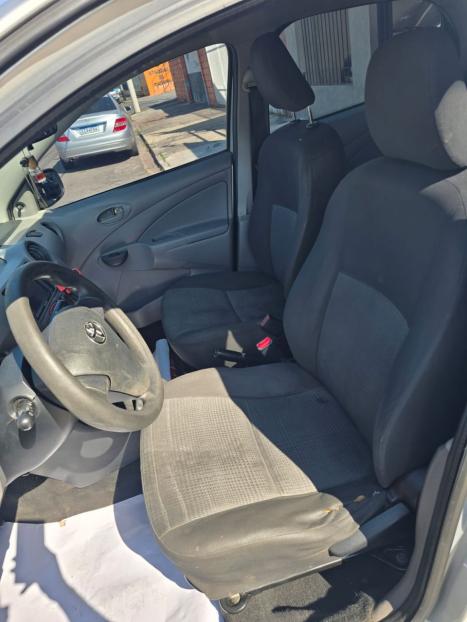 TOYOTA Etios Hatch 1.3 16V 4P FLEX X, Foto 12