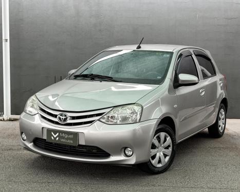TOYOTA Etios Hatch 1.3 16V 4P FLEX X, Foto 1