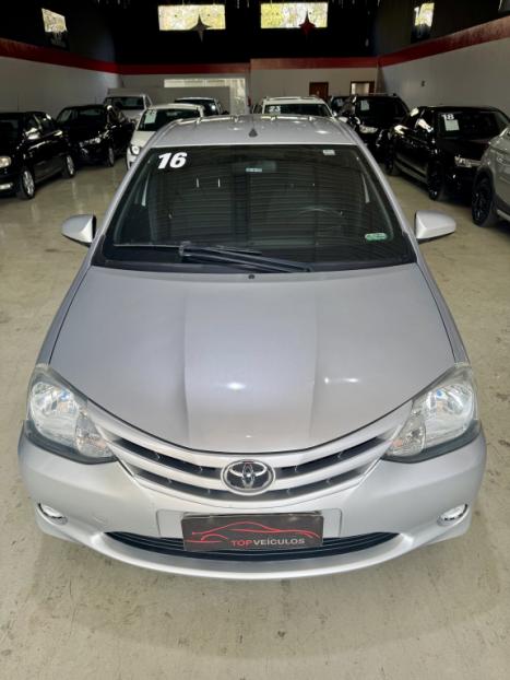 TOYOTA Etios Hatch 1.3 16V 4P FLEX X, Foto 3