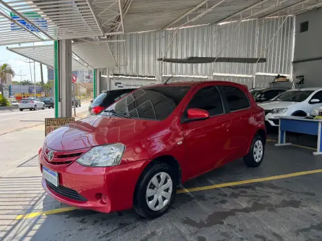 TOYOTA Etios Hatch 1.5 16V 4P FLEX XS, Foto 2