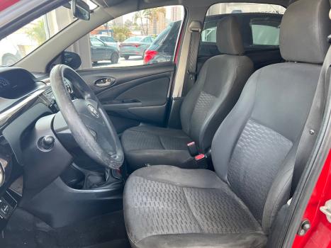 TOYOTA Etios Hatch 1.5 16V 4P FLEX XS, Foto 4