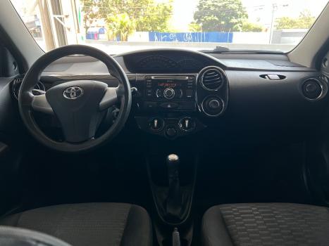 TOYOTA Etios Hatch 1.5 16V 4P FLEX XS, Foto 6