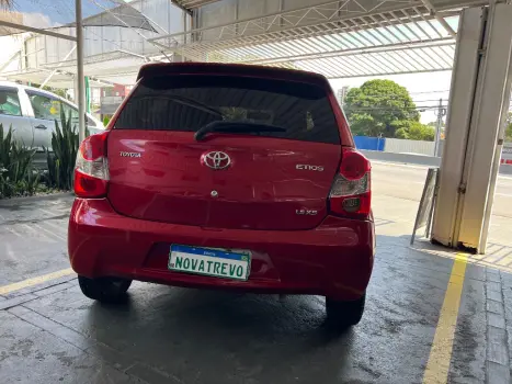 TOYOTA Etios Hatch 1.5 16V 4P FLEX XS, Foto 10