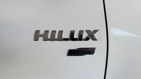 TOYOTA Hilux Caminhonete 2.7 16V 4P SR FLEX CABINE DUPLA, Foto 8