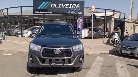 TOYOTA Hilux Caminhonete 2.8 4P SRS 4X4 DIESEL CABINE DUPLA, Foto 2