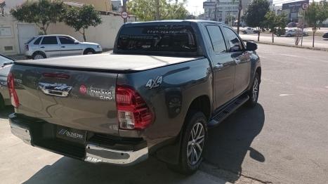 TOYOTA Hilux Caminhonete 2.8 4P SRS 4X4 DIESEL CABINE DUPLA, Foto 10
