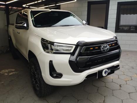 TOYOTA Hilux Caminhonete 2.8 16V SRX 4X4 TURBO DIESEL CABINE DUPLA AUTOMTICO, Foto 2