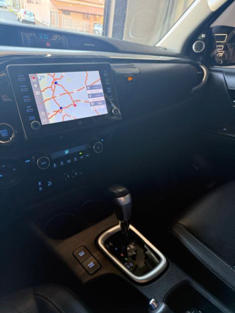 TOYOTA Hilux Caminhonete 2.8 16V SRX 4X4 TURBO DIESEL CABINE DUPLA AUTOMTICO, Foto 8