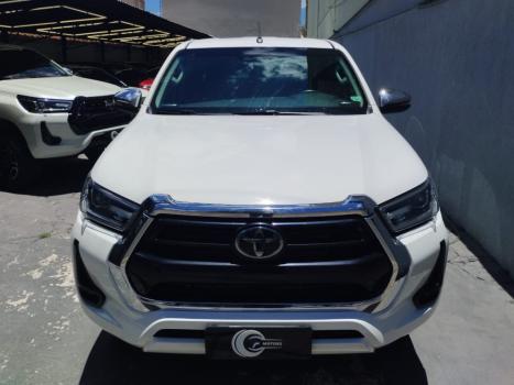 TOYOTA Hilux Caminhonete 2.8 16V SRX 4X4 TURBO DIESEL CABINE DUPLA AUTOMTICO, Foto 1