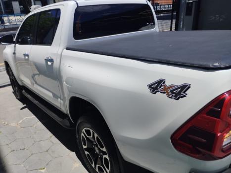 TOYOTA Hilux Caminhonete 2.8 16V SRX 4X4 TURBO DIESEL CABINE DUPLA AUTOMTICO, Foto 8