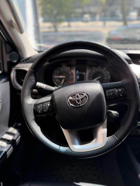 TOYOTA Hilux Caminhonete 2.8 16V SRV 4X4 DIESEL CABINE DUPLA AUTOMTICO, Foto 7