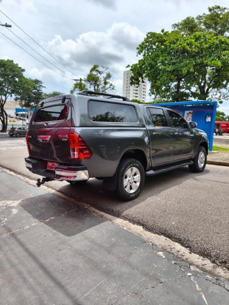 TOYOTA Hilux Caminhonete 2.7 16V 4P SRV FLEX 4X4  CABINE DUPLA AUTOM�TICO, Foto 5