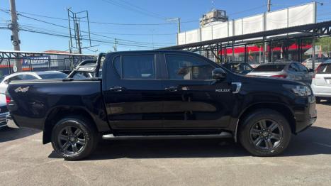 TOYOTA Hilux Caminhonete 2.8 16V 4P SR 4X4 DIESEL CABINE DUPLA AUTOM�TICO, Foto 4