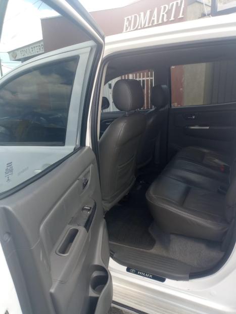 TOYOTA Hilux Caminhonete 3.0 4P 4X4 SRV TURBO DIESEL TOP CABINE DUPLA AUTOM�TICO, Foto 4
