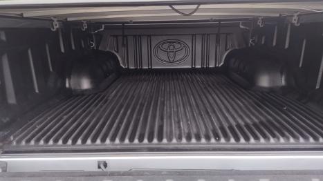 TOYOTA Hilux Caminhonete 2.8 16V SRV 4X4 DIESEL CABINE DUPLA AUTOM�TICO, Foto 6