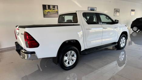 TOYOTA Hilux Caminhonete 2.7 16V 4P SR FLEX CABINE DUPLA, Foto 4