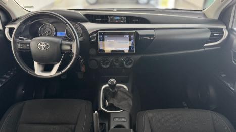 TOYOTA Hilux Caminhonete 2.7 16V 4P SR FLEX CABINE DUPLA, Foto 5