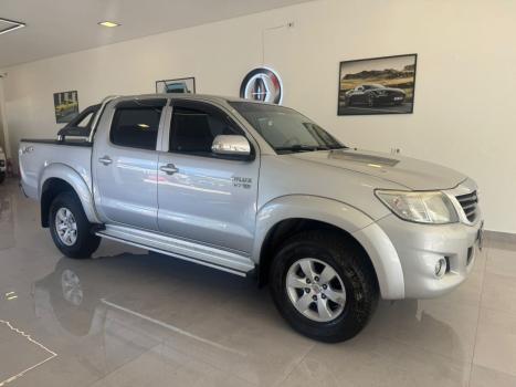 TOYOTA Hilux Caminhonete 2.7 16V 4P SRV FLEX 4X4  CABINE DUPLA AUTOM�TICO, Foto 1