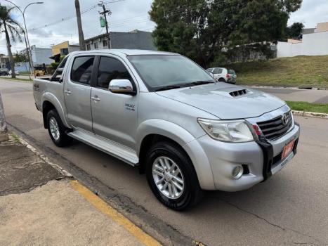 TOYOTA Hilux Caminhonete 3.0 4P 4X4 SRV TURBO DIESEL CABINE DUPLA AUTOM�TICO, Foto 2