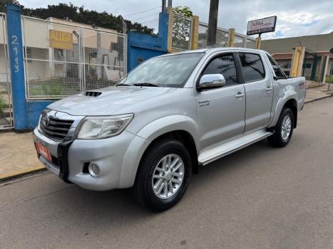 TOYOTA Hilux Caminhonete 3.0 4P 4X4 SRV TURBO DIESEL CABINE DUPLA AUTOM�TICO, Foto 1