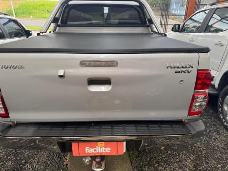 TOYOTA Hilux Caminhonete 3.0 4P 4X4 SRV TURBO DIESEL CABINE DUPLA AUTOM�TICO, Foto 5