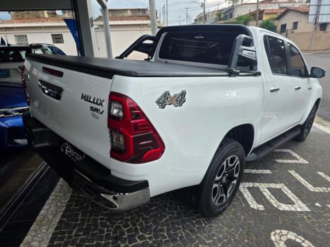 TOYOTA Hilux Caminhonete 2.8 16V SRX 4X4 DIESEL CABINE DUPLA AUTOM�TICO, Foto 4