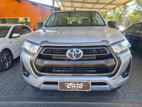 TOYOTA Hilux Caminhonete 2.8 16V 4P SR 4X4 DIESEL CABINE DUPLA AUTOM�TICO, Foto 1