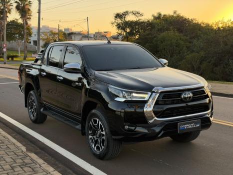 TOYOTA Hilux Caminhonete 2.8 16V SRX 4X4 TURBO DIESEL CABINE DUPLA AUTOM�TICO, Foto 2