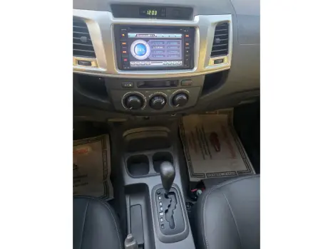 TOYOTA Hilux Caminhonete 2.7 16V 4P SR FLEX CABINE DUPLA AUTOM�TICO, Foto 10