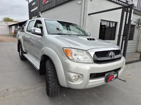 TOYOTA Hilux Caminhonete 3.0 16V 4P SRV TURBO DIESEL CABINE DUPLA, Foto 2