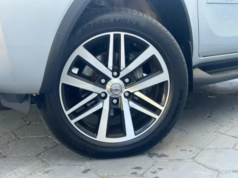 TOYOTA Hilux SW4 2.7 16V 4P FLEX SRV 7 LUGARES AUTOM�TICO, Foto 13