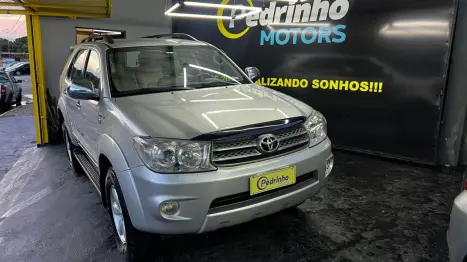 TOYOTA Hilux SW4 2.7 16V 4P SR AUTOM�TICO, Foto 3
