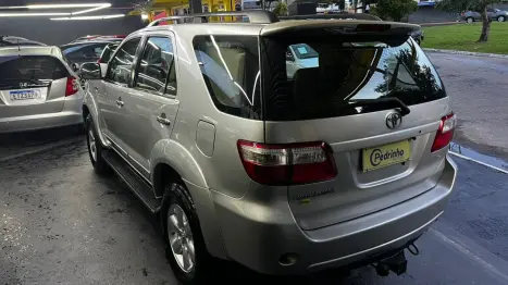 TOYOTA Hilux SW4 2.7 16V 4P SR AUTOM�TICO, Foto 8