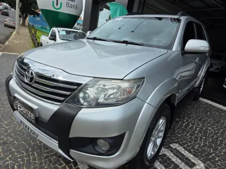 TOYOTA Hilux SW4 2.7 16V 4P SR FLEX AUTOM�TICO, Foto 2