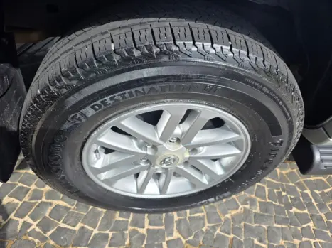 TOYOTA Hilux SW4 2.7 16V 4P SR FLEX AUTOM�TICO, Foto 5