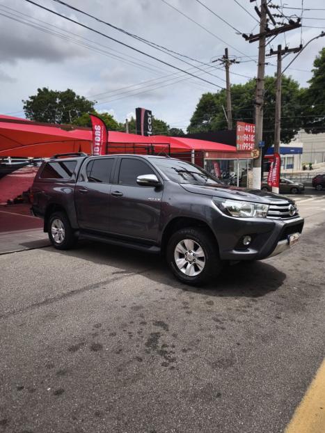 TOYOTA Hilux SW4 3.0 16V 4P SRV 4X4 7 LUGARES TURBO DIESEL AUTOM�TICO, Foto 3