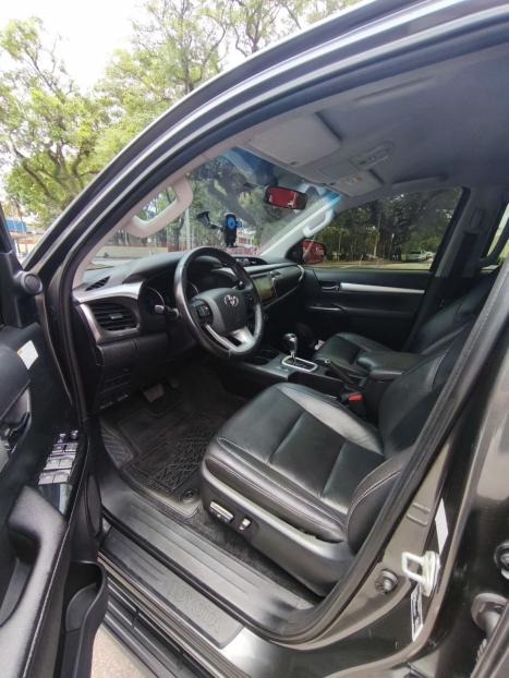 TOYOTA Hilux SW4 3.0 16V 4P SRV 4X4 7 LUGARES TURBO DIESEL AUTOM�TICO, Foto 7