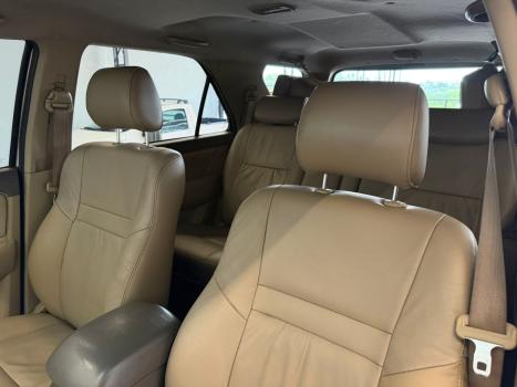 TOYOTA Hilux SW4 3.0 16V 4P SRV 4X4 7 LUGARES TURBO DIESEL AUTOM�TICO, Foto 12