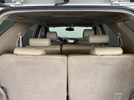 TOYOTA Hilux SW4 3.0 16V 4P SRV 4X4 7 LUGARES TURBO DIESEL AUTOM�TICO, Foto 16