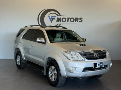 TOYOTA Hilux SW4 , Foto 3