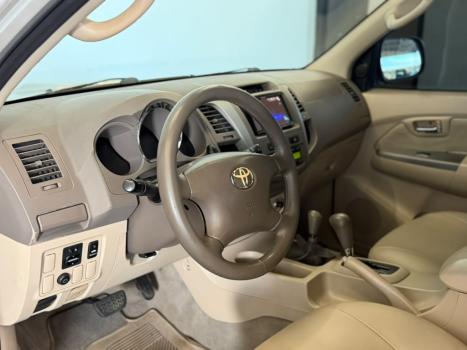 TOYOTA Hilux SW4 , Foto 7