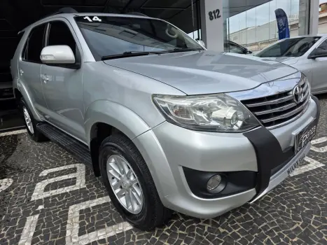 TOYOTA Hilux SW4 , Foto 1