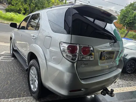 TOYOTA Hilux SW4 , Foto 4