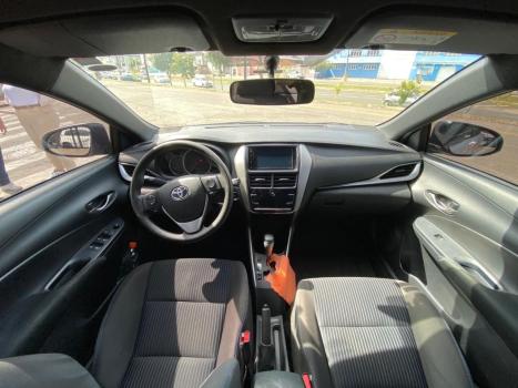 TOYOTA Yaris Hatch 1.5 16V 4P FLEX XL PLUS CONNECT MULTIDRIVE AUTOMTICO CVT, Foto 8