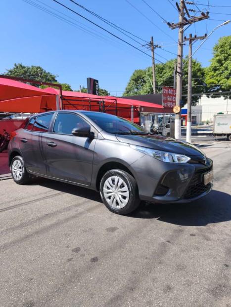 TOYOTA Yaris Hatch 1.5 16V 4P FLEX XL MULTIDRIVE AUTOMTICO CVT, Foto 2
