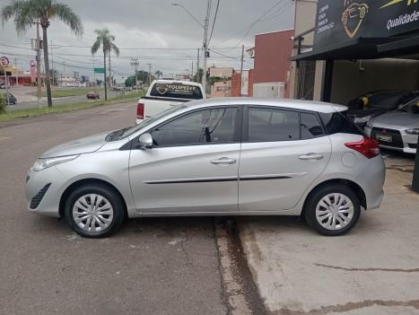 TOYOTA Yaris Hatch 1.3 16V 4P FLEX XL MULTIDRIVE AUTOM�TICO CVT, Foto 5