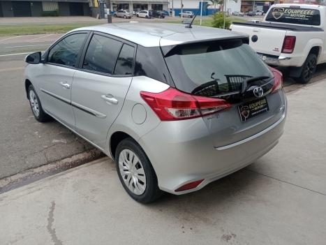 TOYOTA Yaris Hatch 1.3 16V 4P FLEX XL MULTIDRIVE AUTOM�TICO CVT, Foto 6